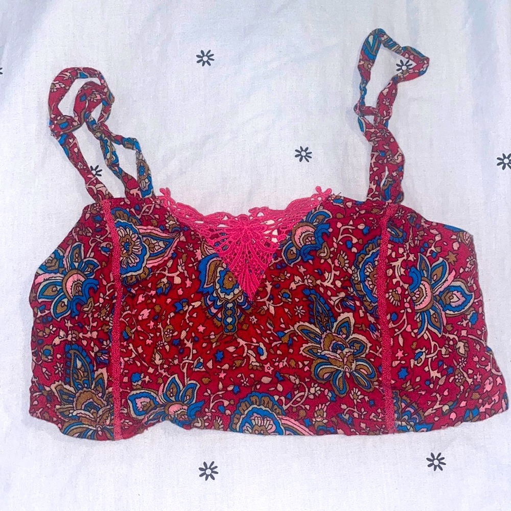 ❤️💙 Cotton Candy Boutique Paisley Lace Crop Top Bralette ❤️💙